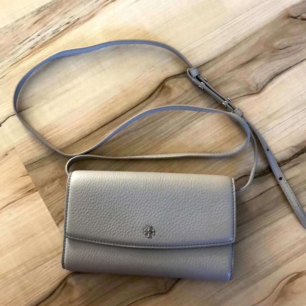 Tory Burch - Cross Bag Wallet w/ removable straps
